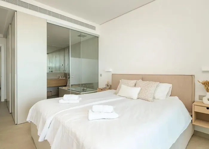 Med Two Luxury With Sea View