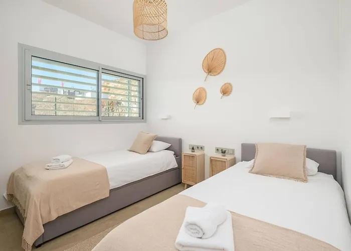 Med Two Luxury With Sea View Apartman