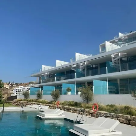 Med Two Luxury With Sea View Apartmán *