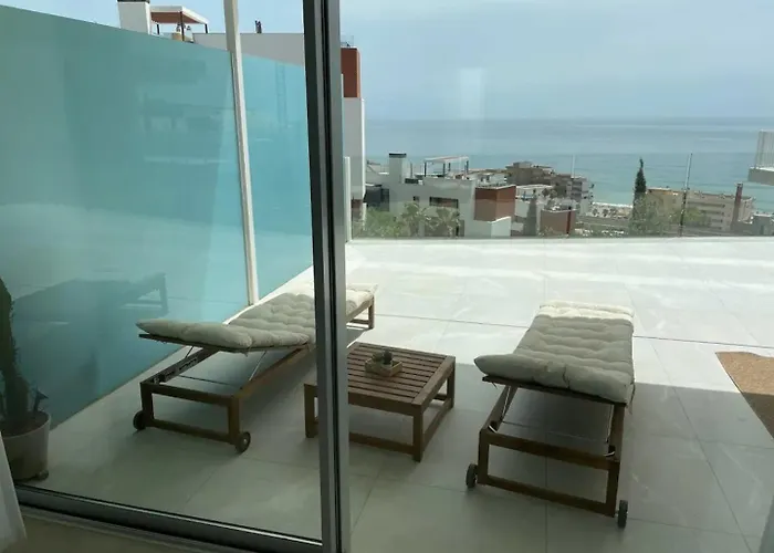 Med Two Luxury With Sea View פואנגירולה